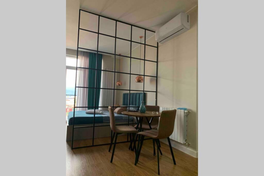 Geverse Apartment Batumi Ngoại thất bức ảnh