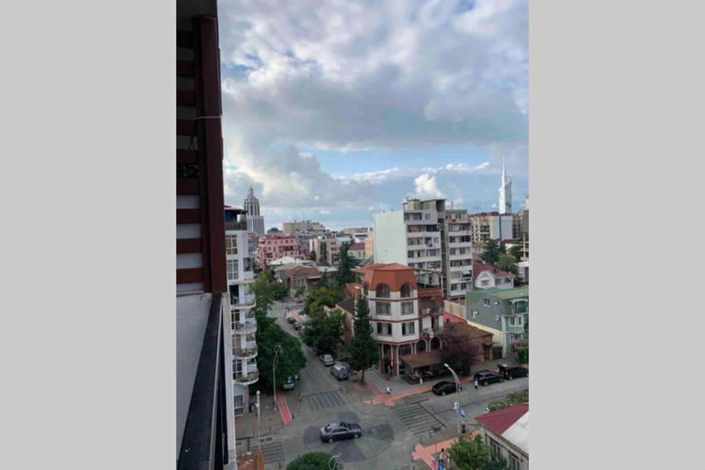 Geverse Apartment Batumi Ngoại thất bức ảnh